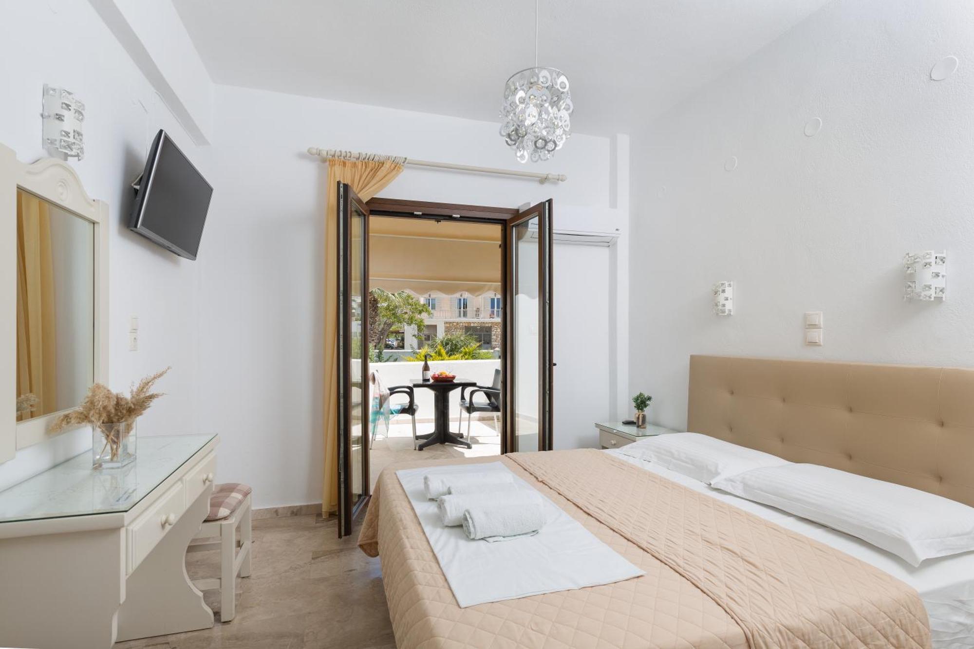 Vassiliki Rooms Páros Zewnętrze zdjęcie