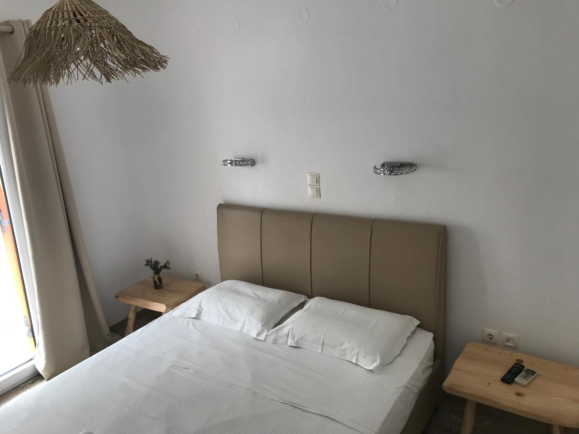 Vassiliki Rooms Páros Zewnętrze zdjęcie